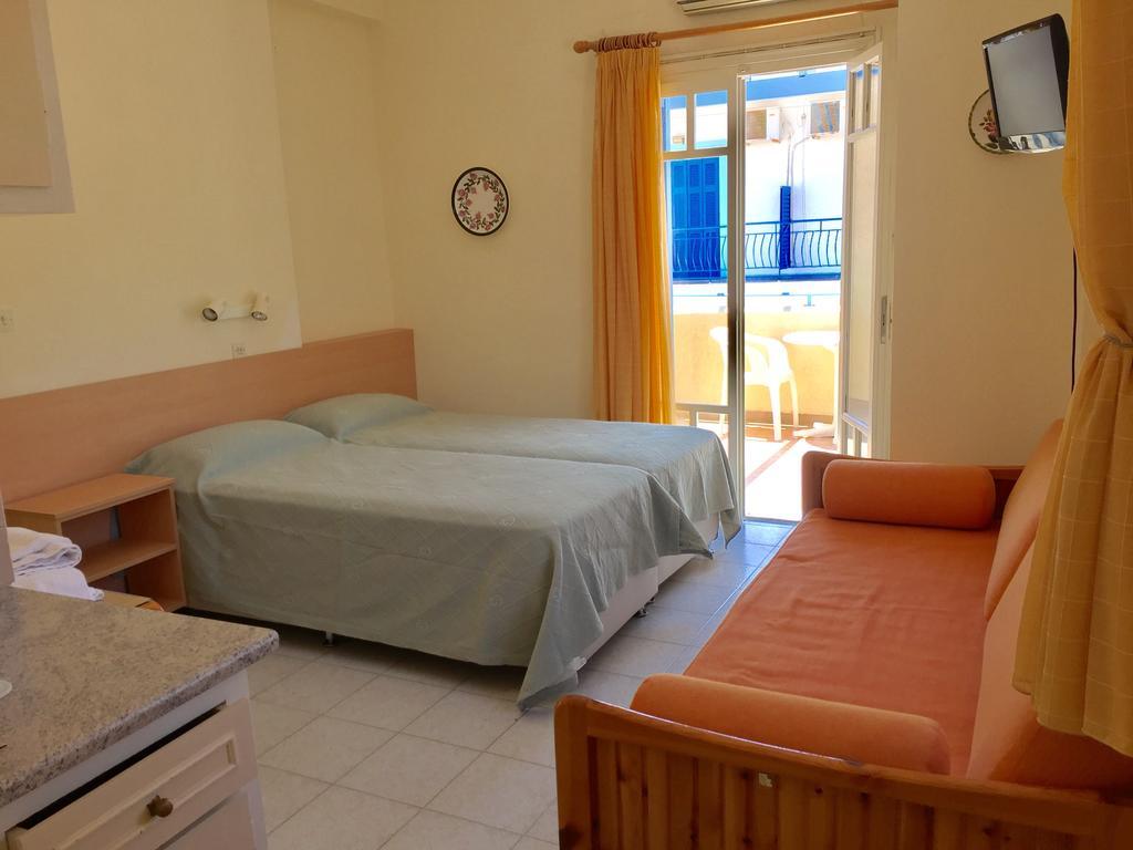 Sylvia Studios Agia Marina (Aegina) Exterior foto